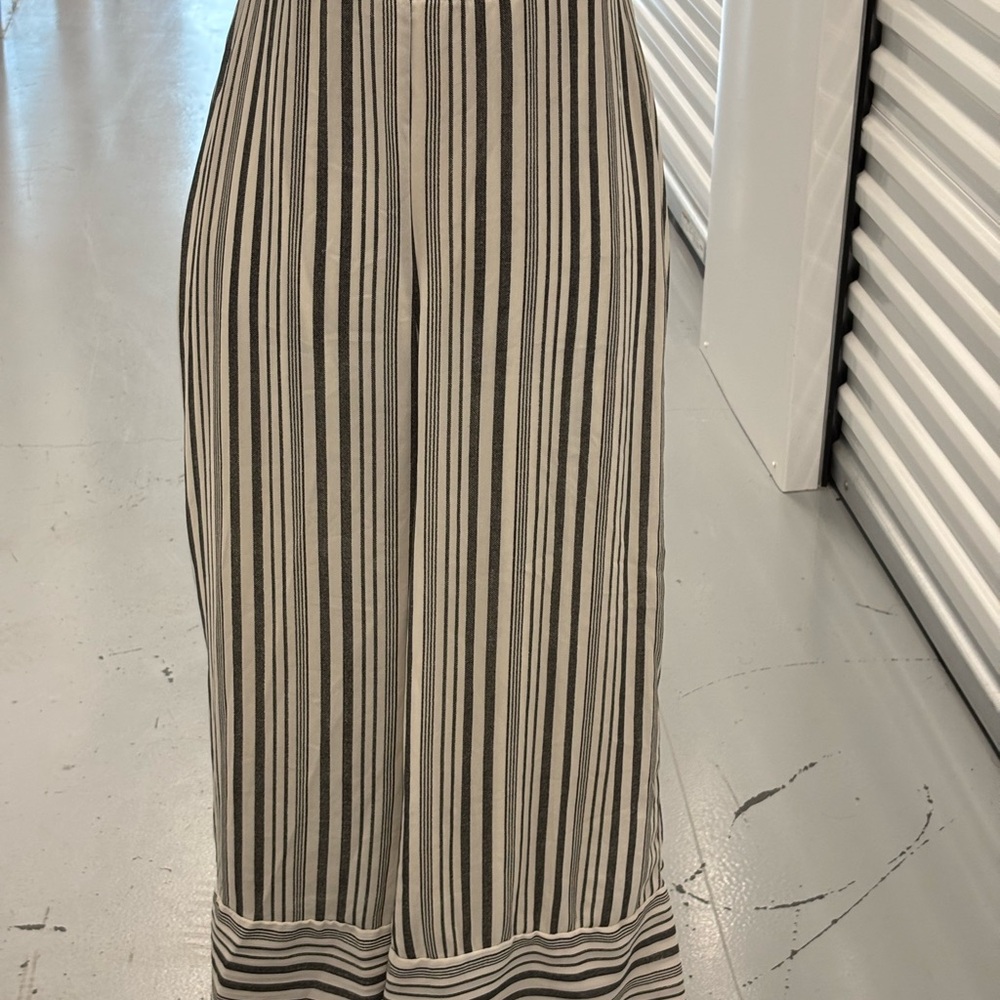 Japna Black and White Midi Jumper Sleeveless - Picture 5 of 9